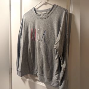 Rae Dunn ladies thin sweatshirt, grey, USA print, medium size